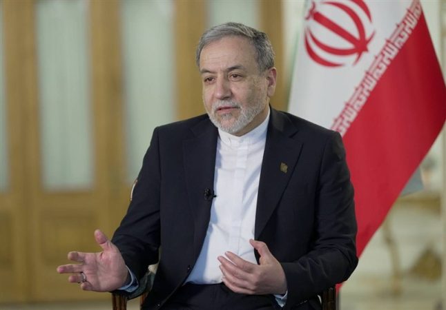 عراقچی: آمریکا و اروپا باید اعتماد ایران را به دست آورند؛ عزم ایران برای ادامه برنامه هسته‌ای صلح‌آمیز قوی است
