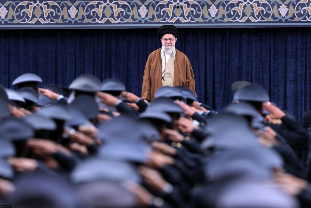 دیدار جمعی از فرماندهان نیروی هوایی ارتش با رهبر معظم انقلاب