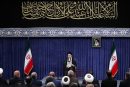 ملت با جهت‌گیری‌های گوناگون سیاسی و وزن متفاوت مذهبی پای ایران ایستاد