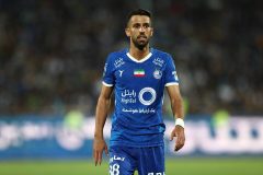 رضاوند با استقلال تمدید می کند