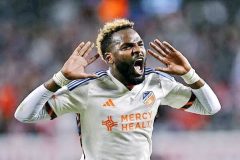 توافق پرسپولیس با یک مهاجم خارجی