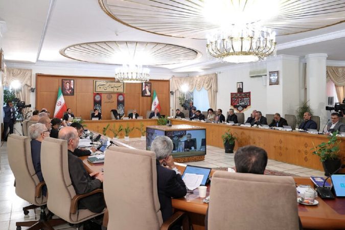 در آخرین جلسه هیئت دولت سیزدهم چه گذشت؟ در آخرین جلسه هیئت دولت سیزدهم چه گذشت؟