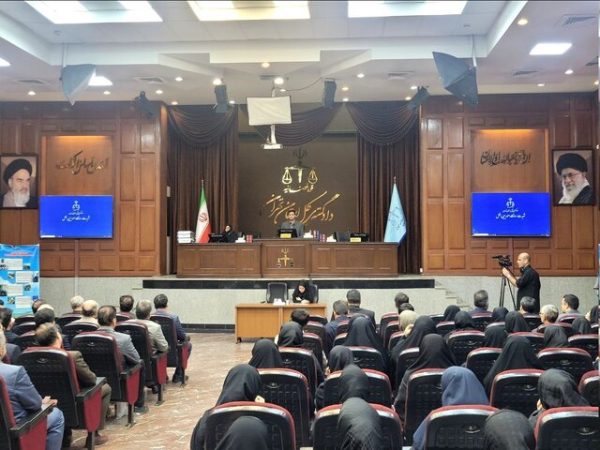 دادگاه رسیدگی به پرونده شهدای غواص برگزار شد دادگاه رسیدگی به پرونده شهدای غواص برگزار شد