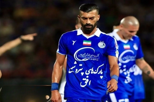 علت تذکر مدیران استقلال به رامین رضاییان علت تذکر مدیران استقلال به رامین رضاییان
