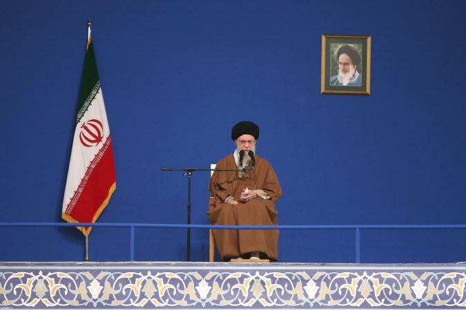 وظایف مردم و قوای سه‌گانه برای تحقق شعار سال