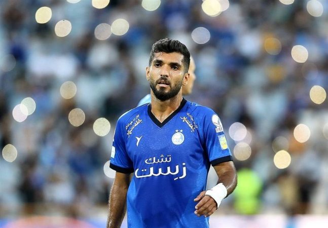 زبیر نیک نفس با استقلال تمدید کرد زبیر نیک نفس با استقلال تمدید کرد