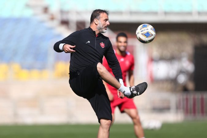 سید جلال حسینی به لیگ برتر برگشت