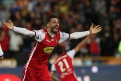 بازیکن پرسپولیس در انتظار جلسه با درویش