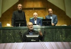 همراهان پزشکیان در جلسه استیضاح وزیر اقتصاد