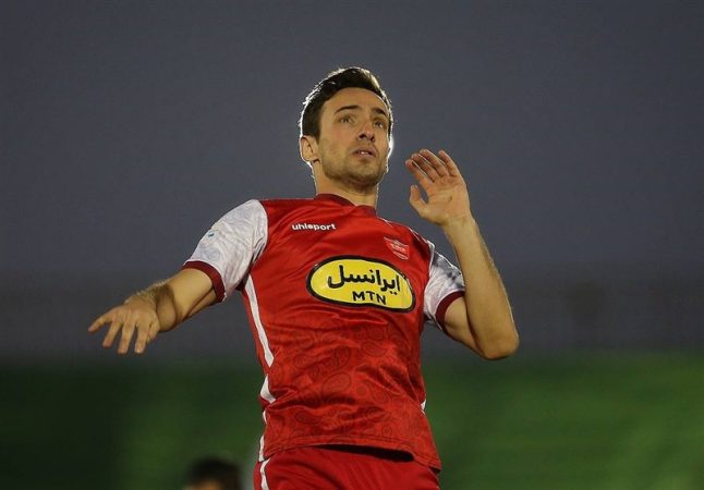 وضعیت نامشخص مدافع خارجی پرسپولیس